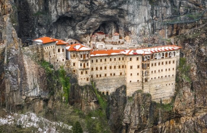 Pearl of the North 8-Day Black Sea Coastal Tour