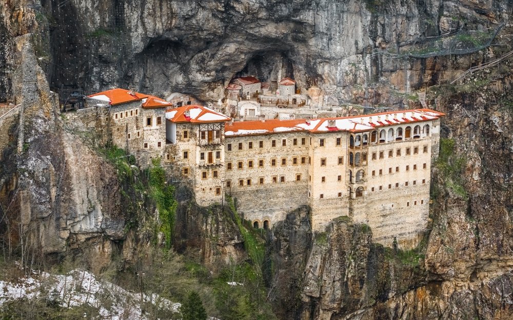 Pearl of the North 8-Day Black Sea Coastal Tour